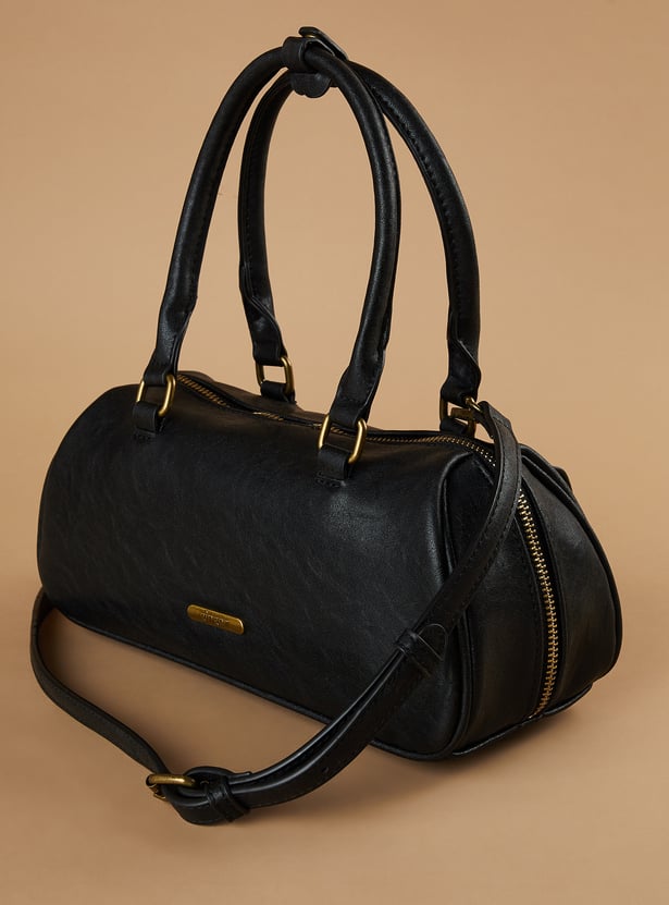 GINGER Textured Handheld Bag
