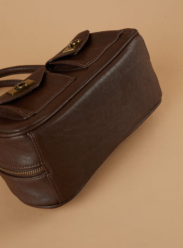 GINGER Textured Handheld Bag