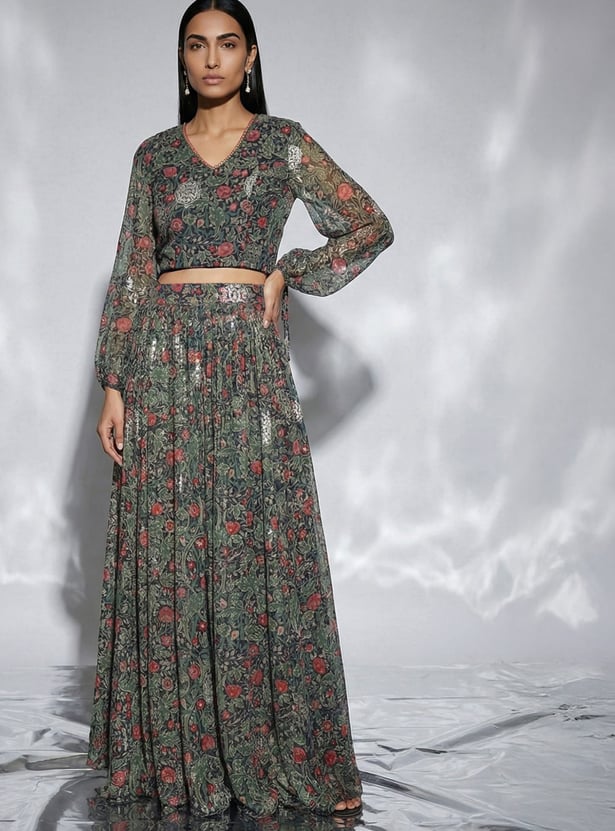 W Floral Print Skirt Set