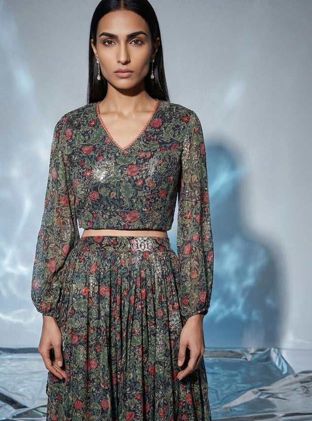 W Floral Print Skirt Set