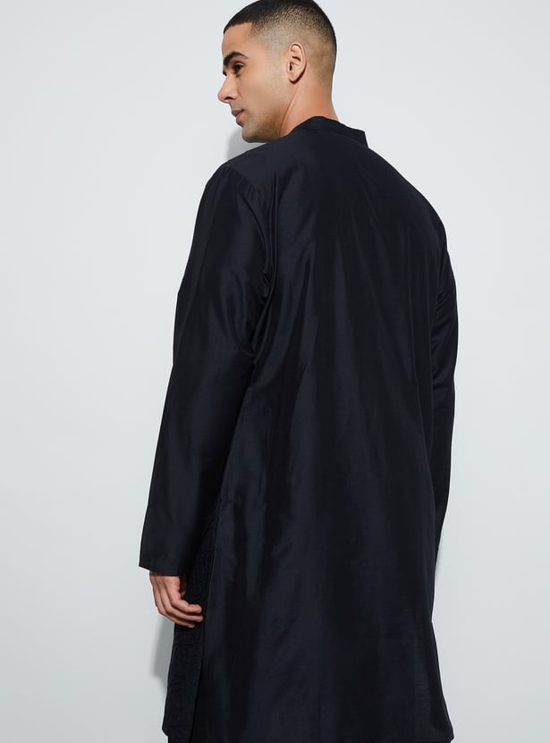 MELANGE Embroidered Calf Length Kurta