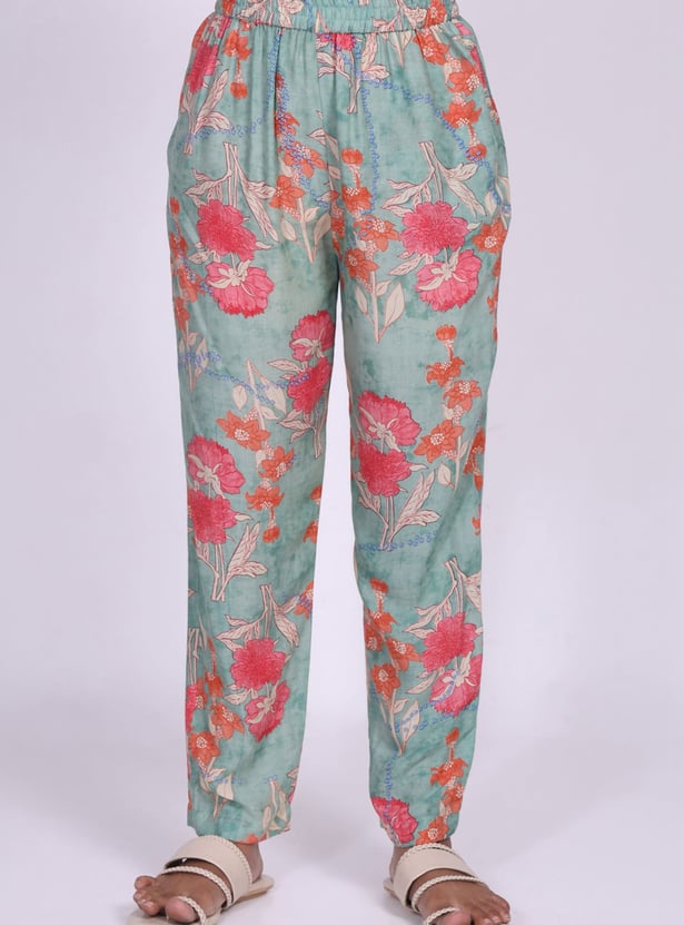W Floral Print Straight Kurta Set