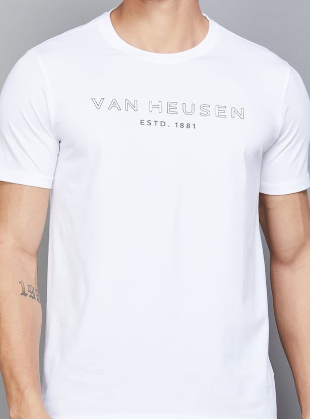 VH SPORTS Solid Polo T-shirt