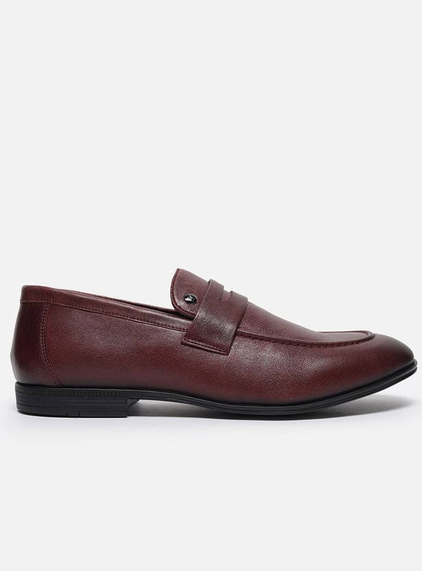 LOUIS PHILIPPE Solid Slip-Ons