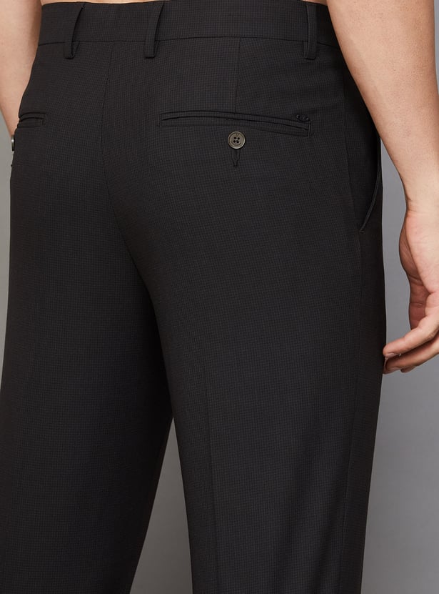 VAN HEUSEN Solid Slim Fit Formal Trousers