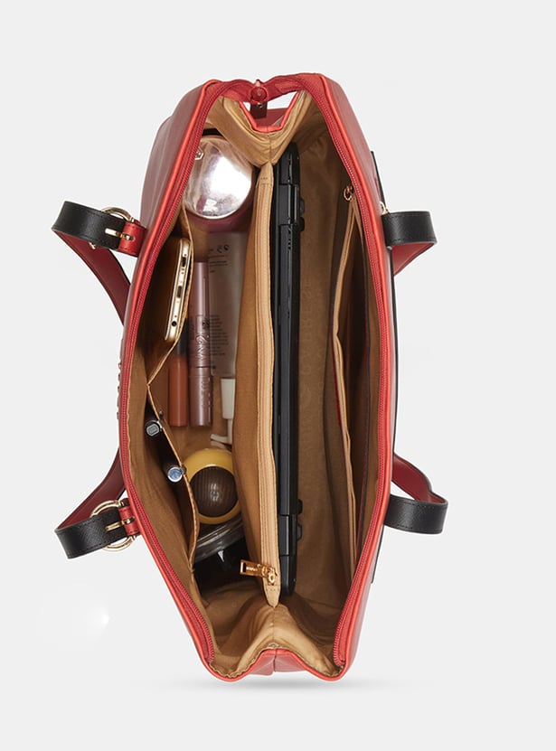 CAPRESE Solid Shoulder Bag