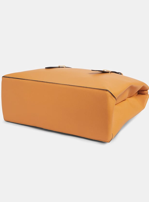 CAPRESE Solid Shoulder Bag
