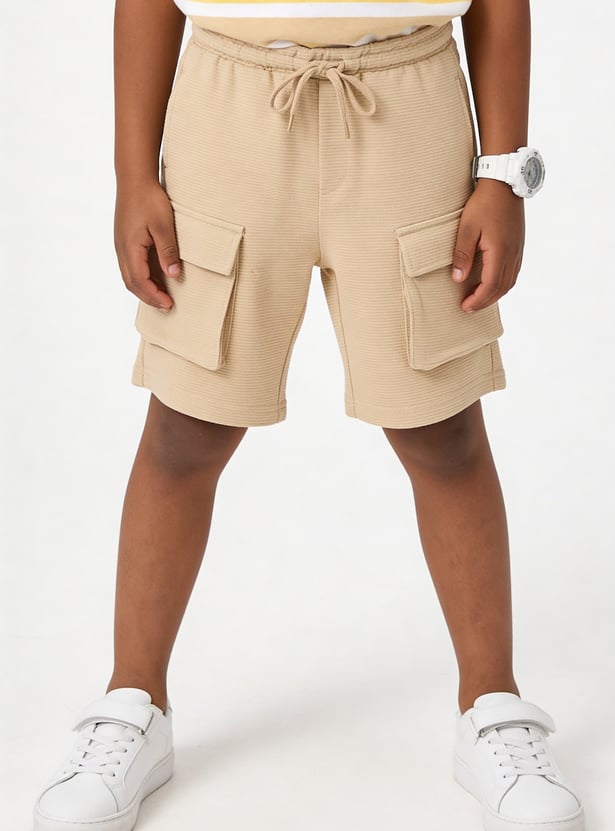 FAME FOREVER Boys Textured Cargo Shorts