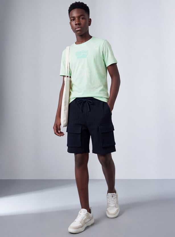 FAME FOREVER Boys Textured Cargo Shorts