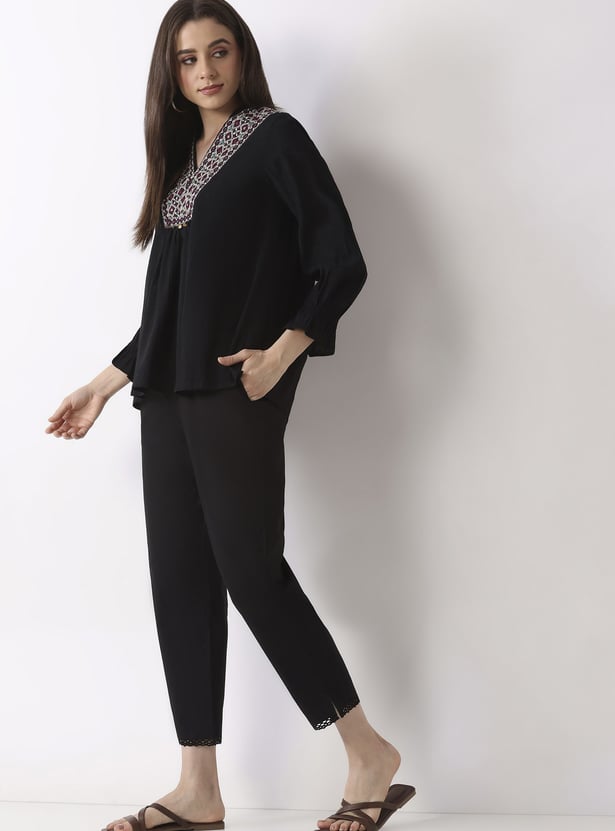 BIBA Solid Straight Pants