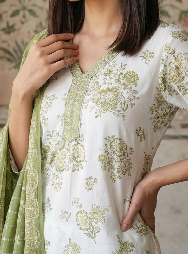 AURELIA Floral Print Straight Kurta Set
