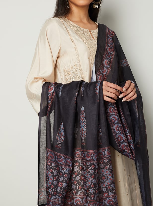 MELANGE Motif Print Dupatta