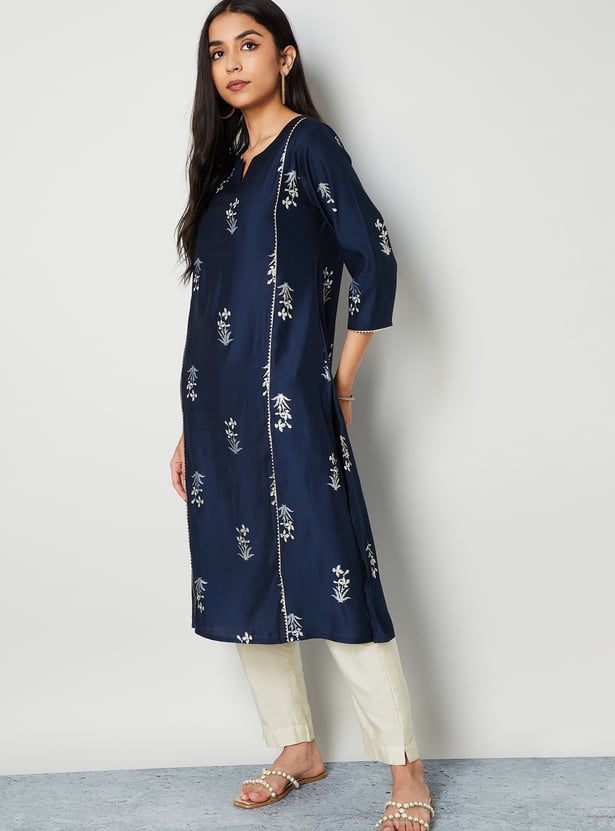 MELANGE Embroidered Notched Neck Straight Kurta