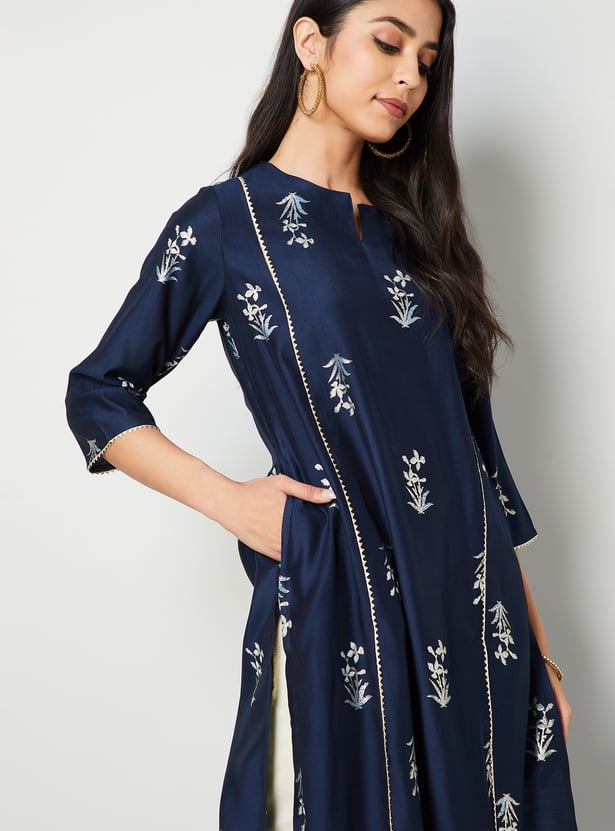 MELANGE Embroidered Notched Neck Straight Kurta