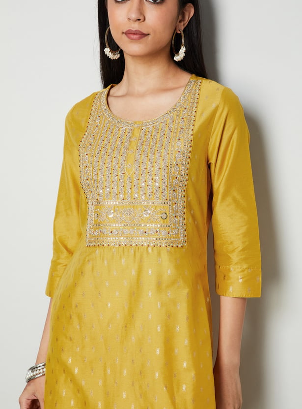 MELANGE Embroidered Straight Kurta