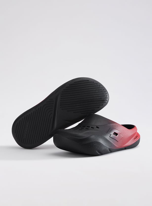 LOTTO Perforated Clogs