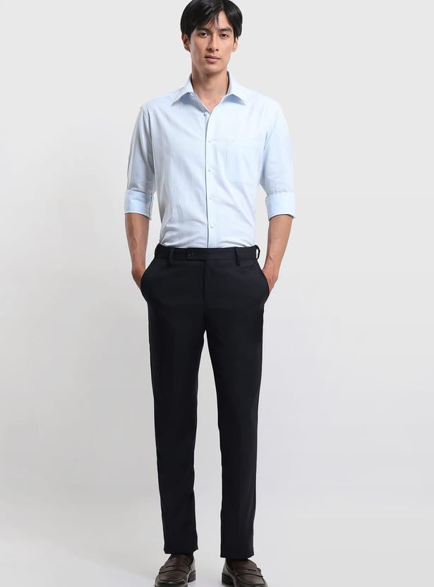 ARROW Textured Regular Fit Formal Shirt