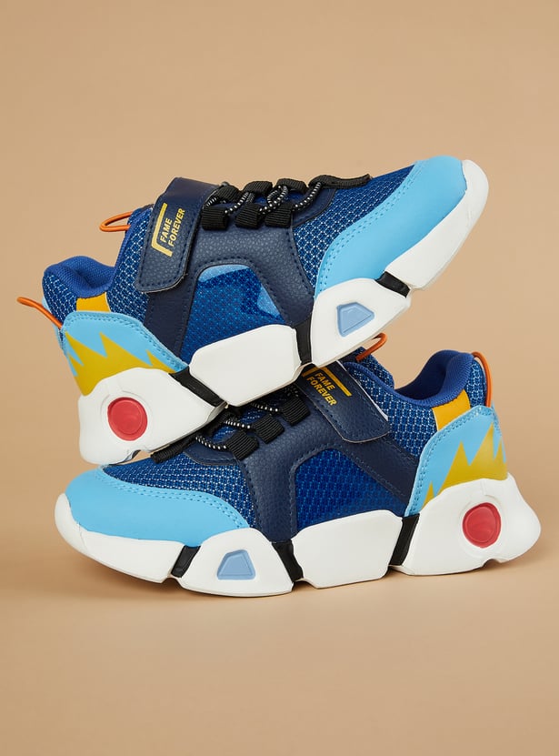 FAME FOREVER Boys Mesh Detailed Sneakers