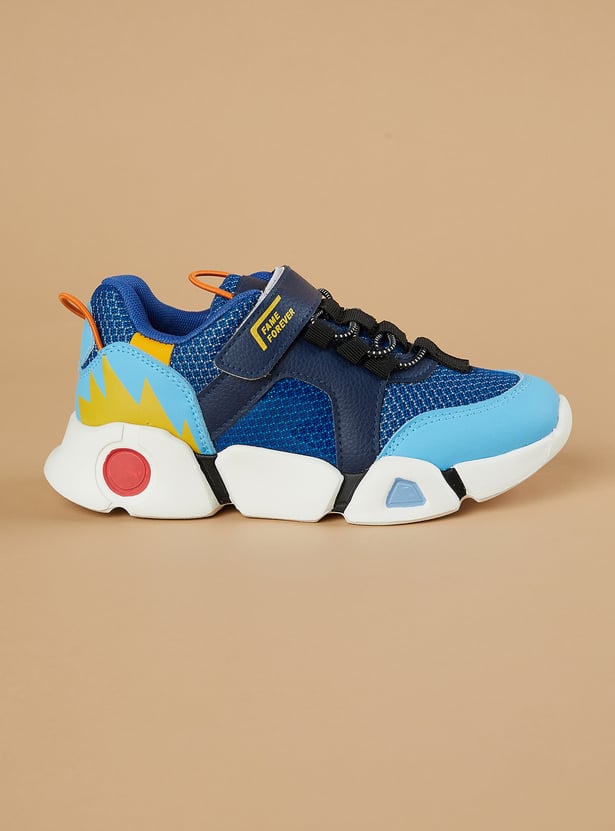 FAME FOREVER Boys Mesh Detailed Sneakers