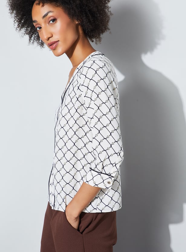 CODE CLASSIC Printed V-Neck Top