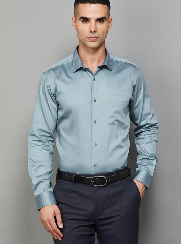PARK AVENUE Solid Slim Fit Formal Shirt