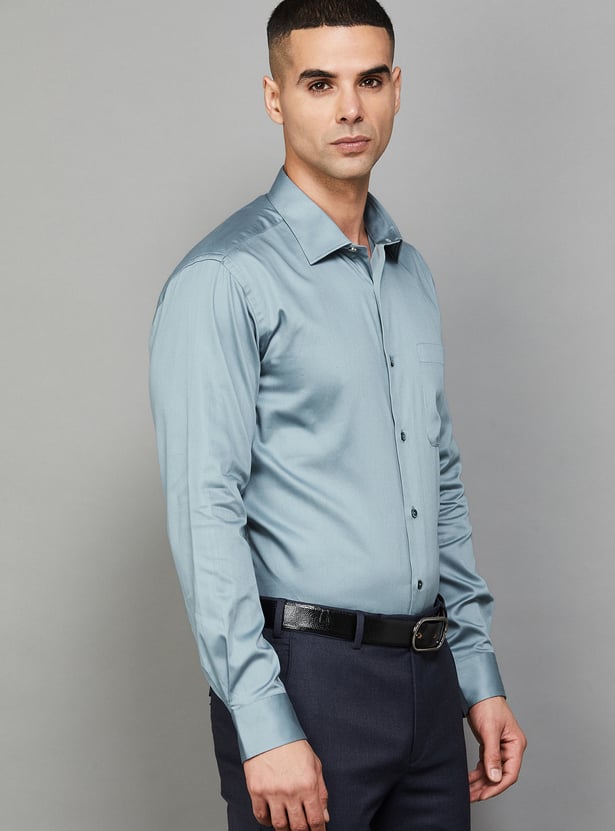 PARK AVENUE Solid Slim Fit Formal Shirt