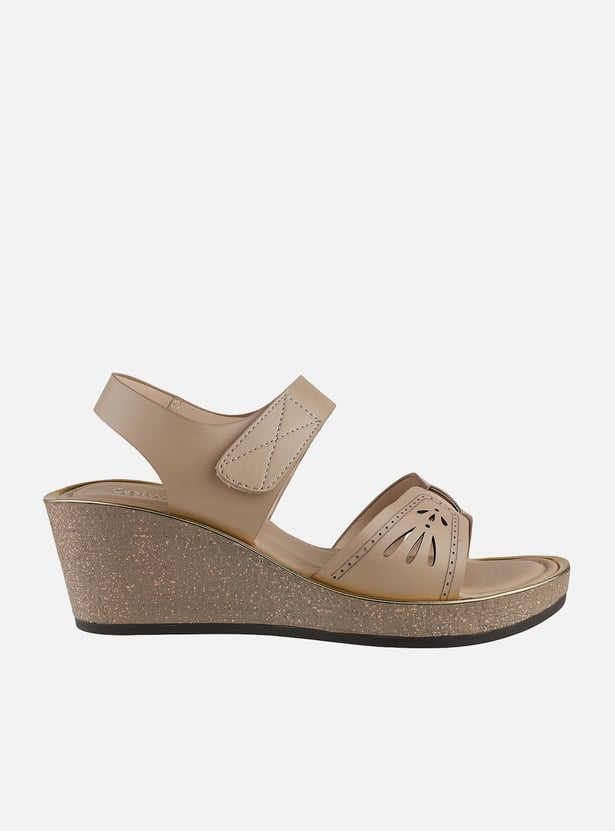 CATWALK Textured Wedges