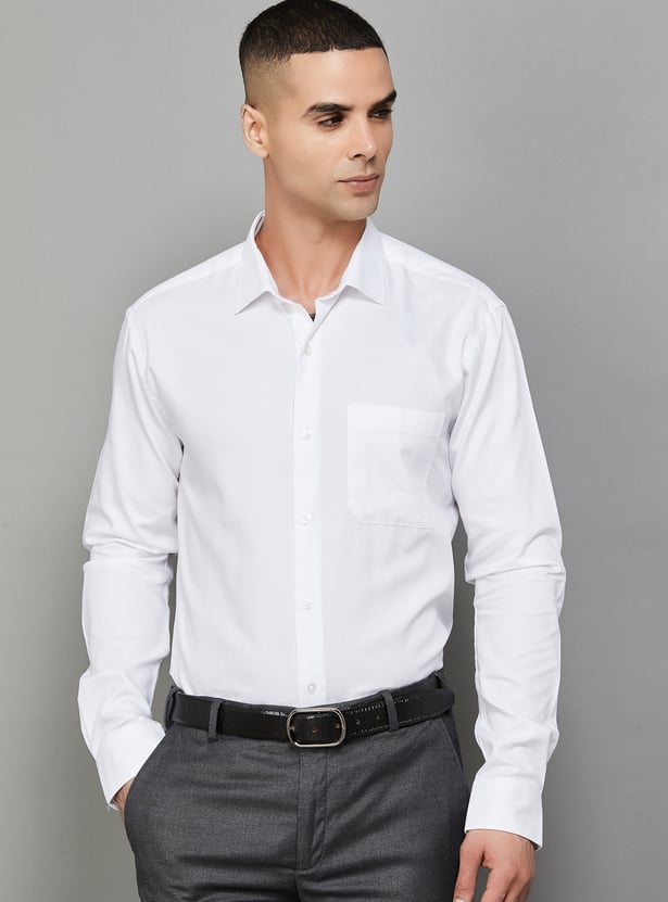 PARK AVENUE Solid Slim Fit Formal Shirt