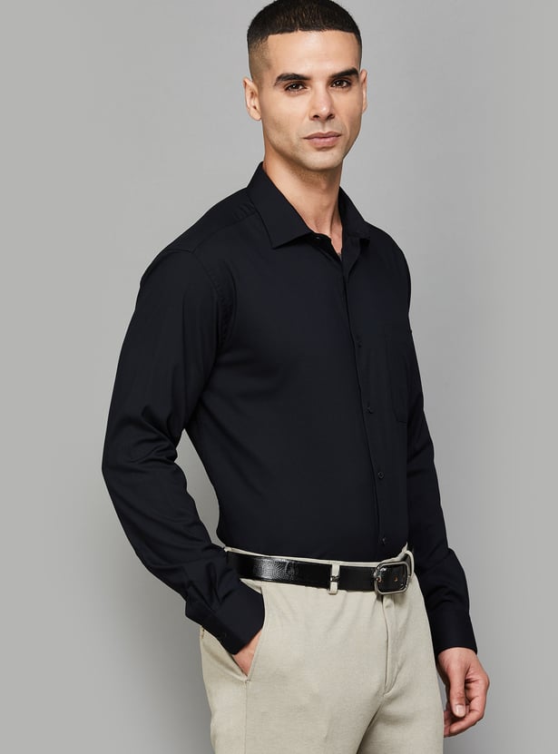 PARK AVENUE Solid Slim Fit Formal Shirt