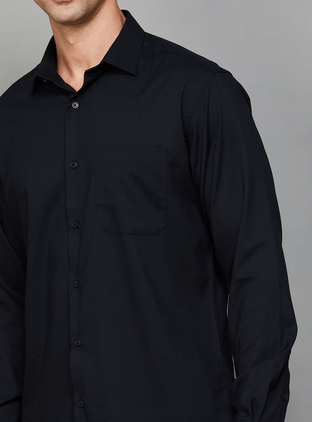 PARK AVENUE Solid Slim Fit Formal Shirt