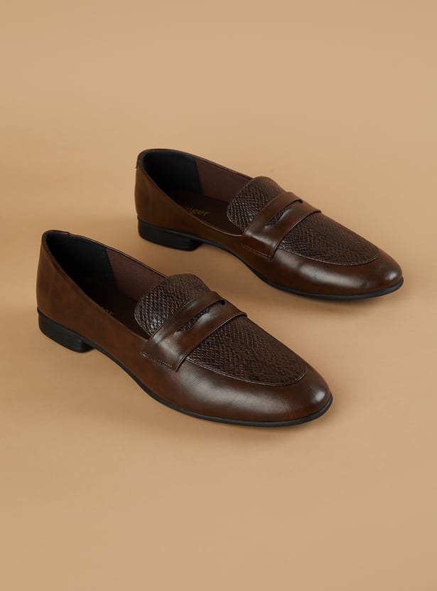 GINGER Textured Loafers