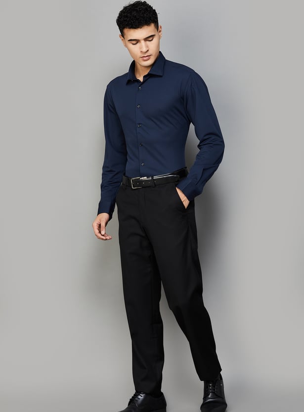 VAN HEUSEN Solid Regular Fit Formal Trousers