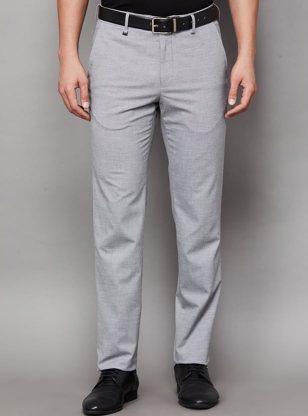VAN HEUSEN Solid Slim Straight Formal Trousers