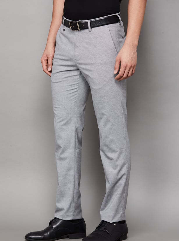 VAN HEUSEN Solid Slim Straight Formal Trousers