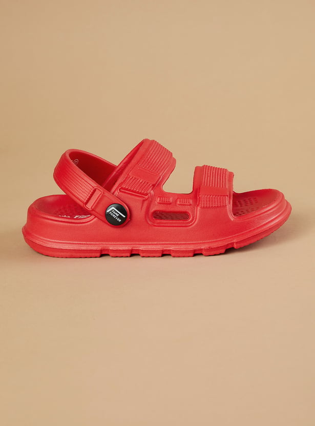FAME FOREVER Boys Solid Slip-Ons