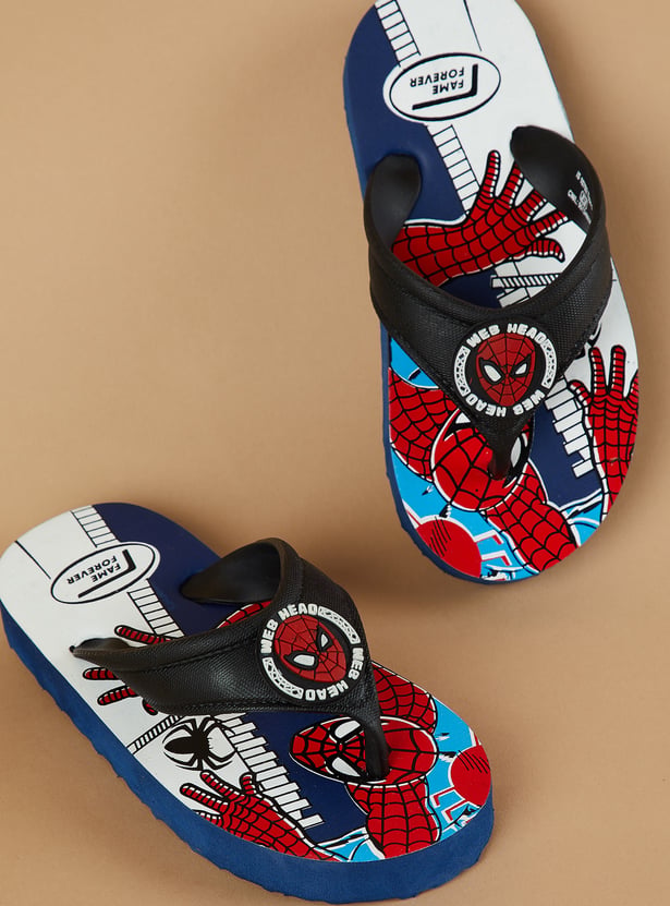 FAME FOREVER Boys Spider-Man Flip-Flops