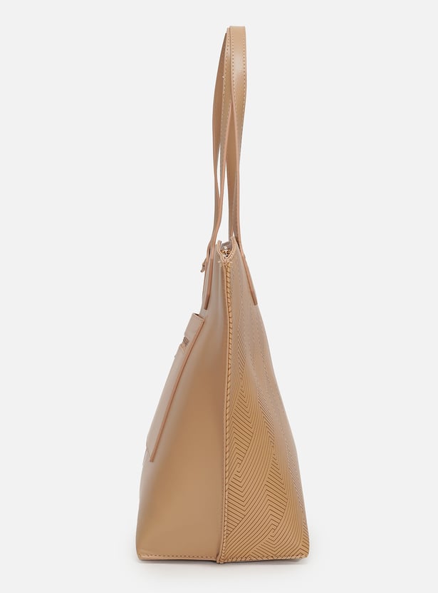 ALLEN SOLLY Textured Handheld Bag