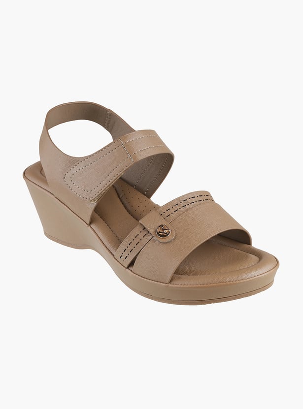 CATWALK Textured Wedges