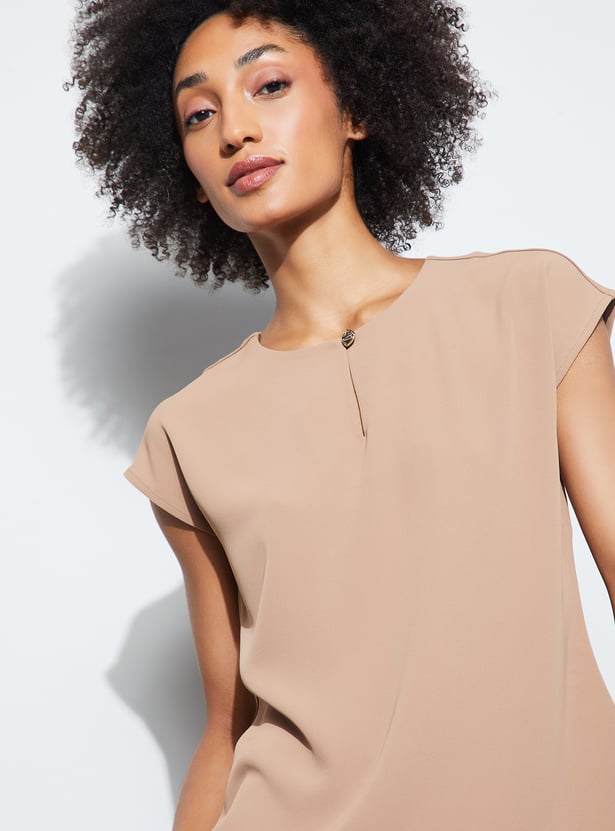 CODE CLASSIC Solid Keyhole Neck Top
