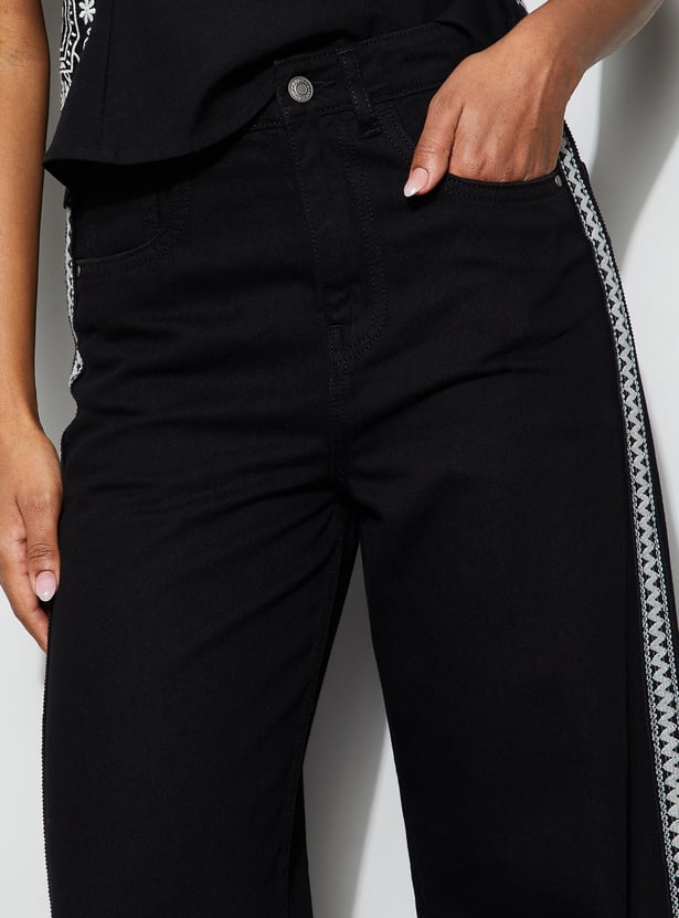 GINGER Embroidered Medium Waist Jeans