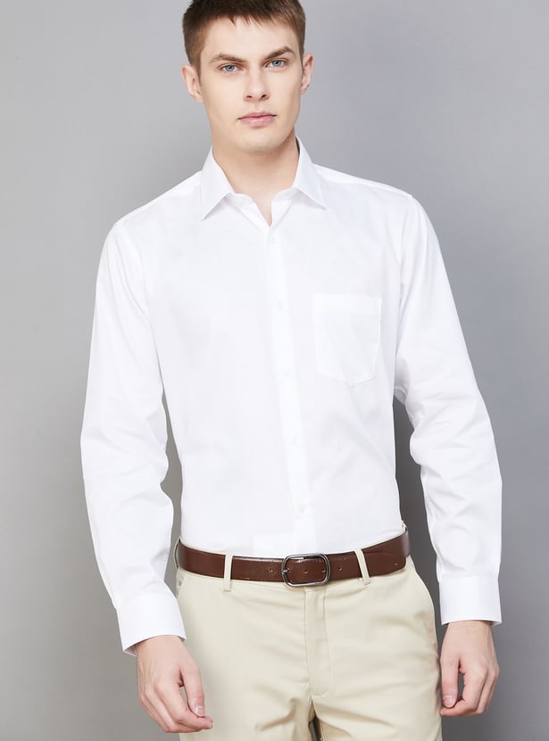 VAN HEUSEN Solid Custom Fit Formal Shirt