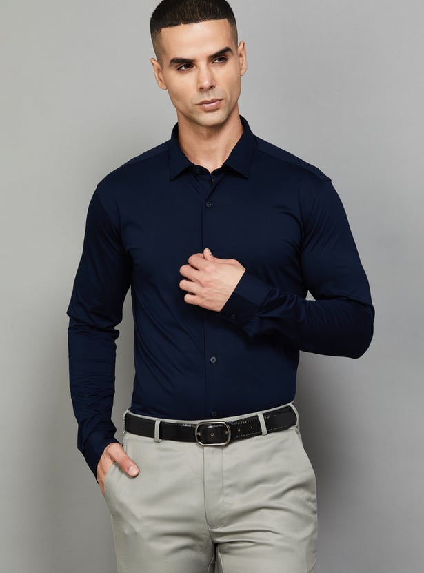 PARK AVENUE Solid Slim Fit Formal Shirt