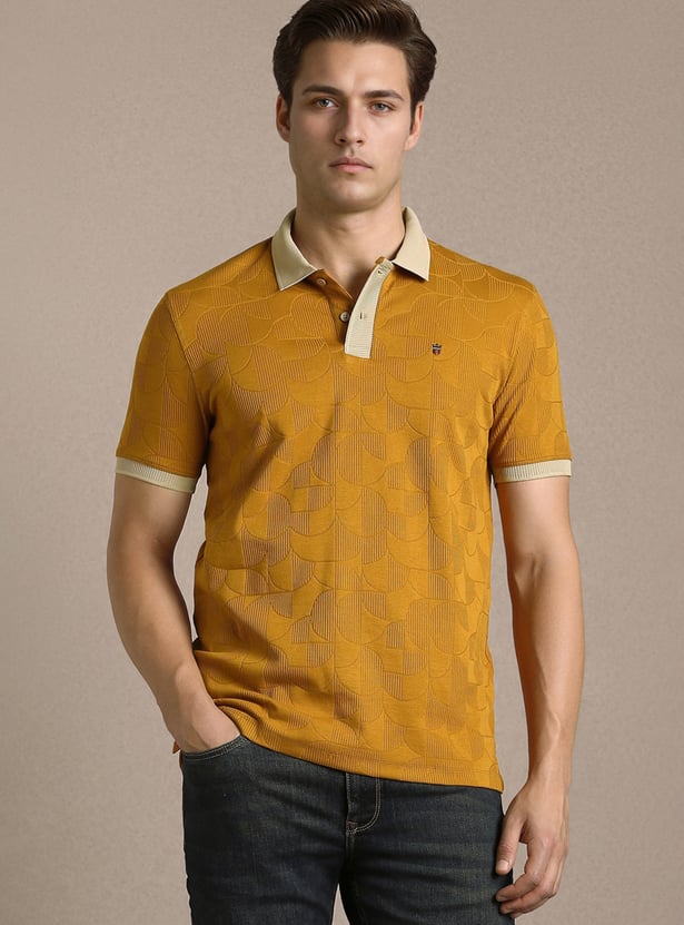 LP JEANS Solid Polo T-shirt
