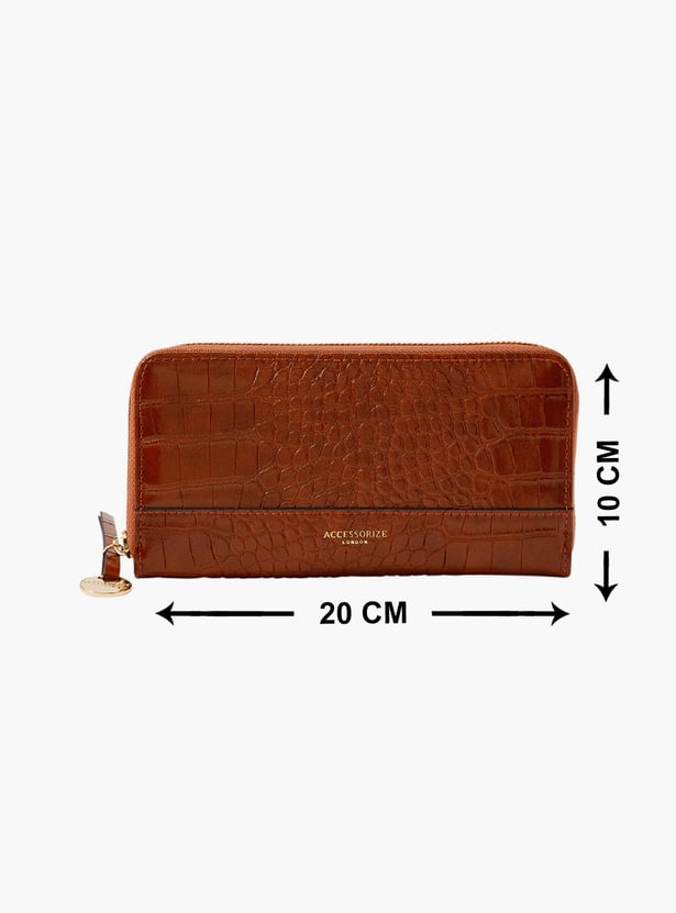 ACCESSORIZE LONDON Embossed Wristlet Wallet