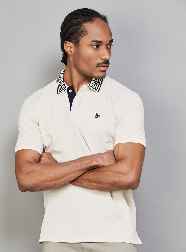 VH SPORTS Solid Polo T-shirt