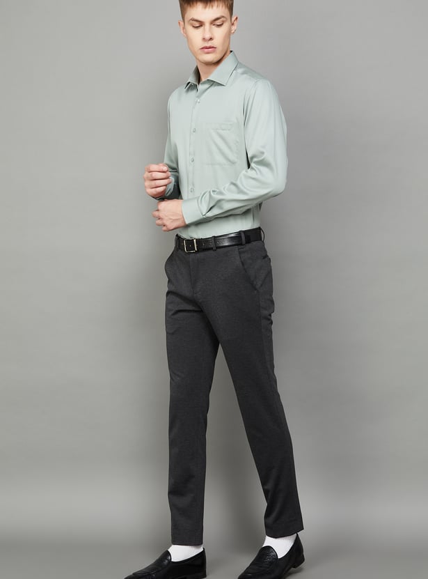 PARK AVENUE Solid Super Slim Formal Trousers