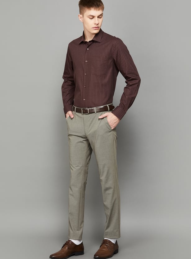 PARK AVENUE Solid Slim Straight Formal Trousers