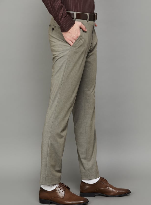 PARK AVENUE Solid Slim Straight Formal Trousers