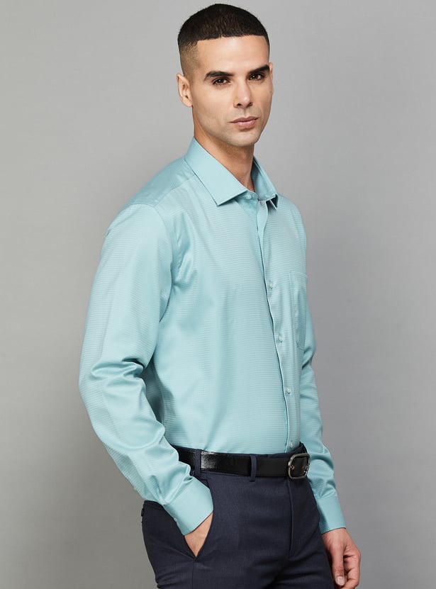 PARK AVENUE Textured Regular Fit Formal Shirt