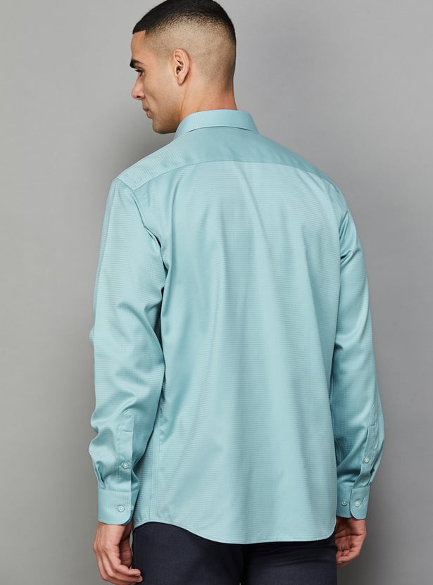 PARK AVENUE Textured Regular Fit Formal Shirt